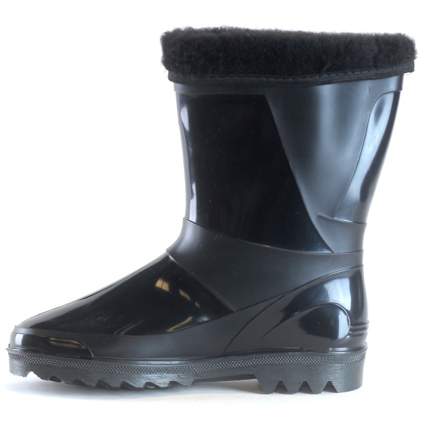 4_140 У черный